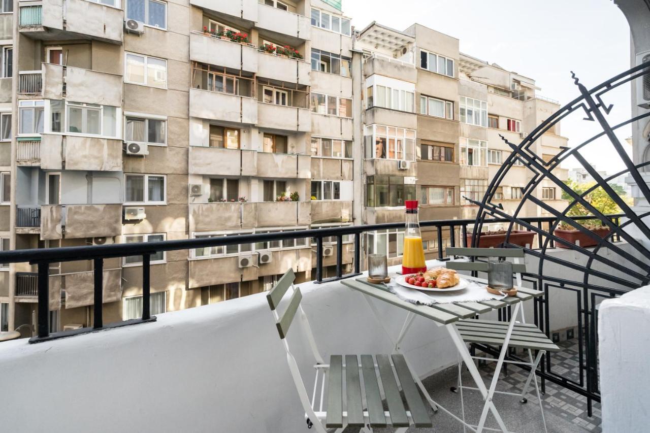 Cismigiu Serenity: 1Br Flat With Scenic Balcony 부쿠레슈티 외부 사진